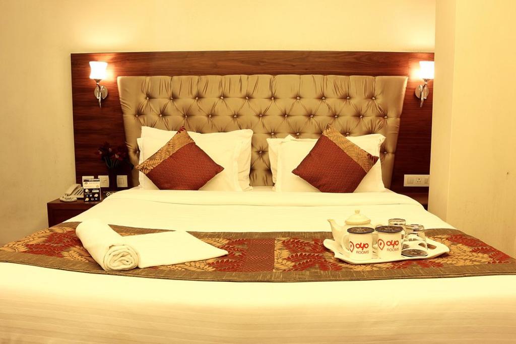 Oyo 1522 Npg Hotel كولكاتا المظهر الخارجي الصورة