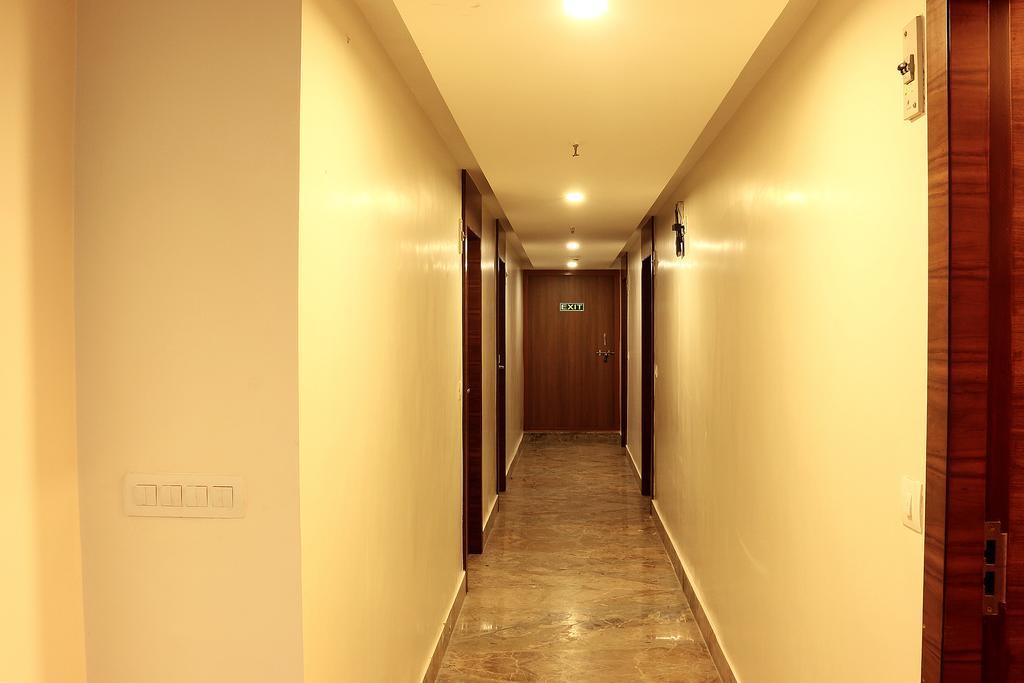 Oyo 1522 Npg Hotel كولكاتا المظهر الخارجي الصورة